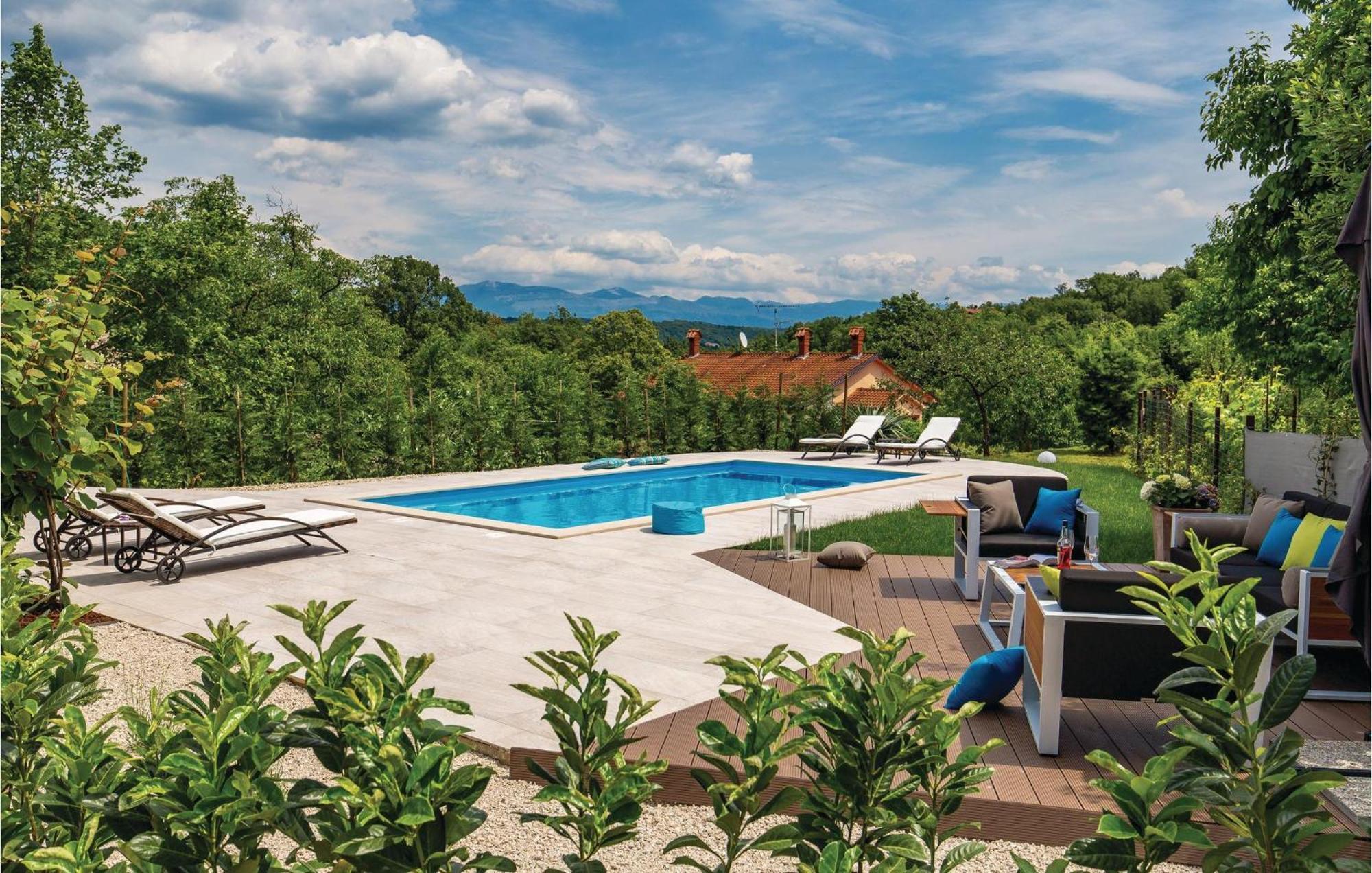 Lovely Home In Matulji With Outdoor Swimming Pool Buitenkant foto